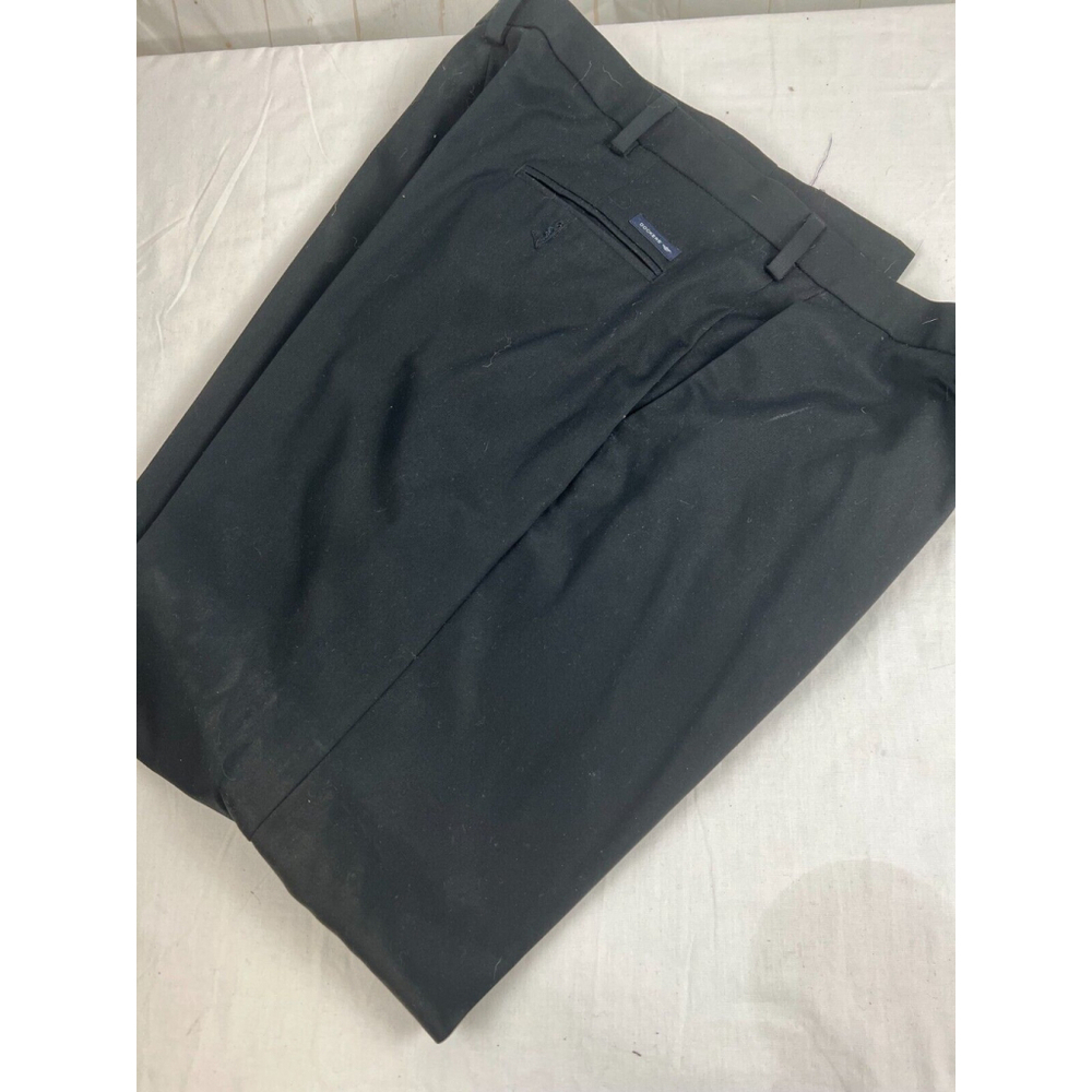 Men’s Stafford Classic Fit Flat Front Stretch Dress Pants Size 42x32 Black EUC